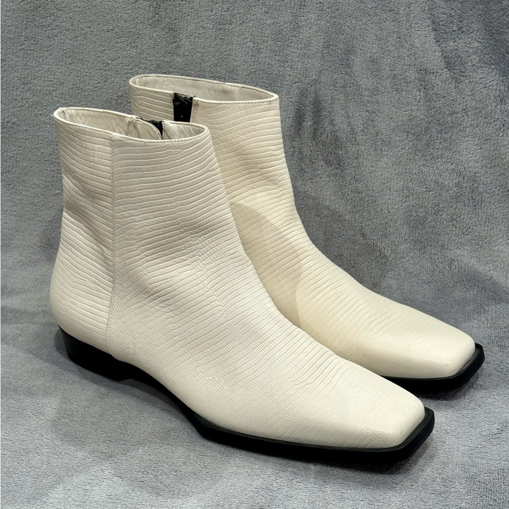 FRAME Womens Le Maddox White Beige Lizard Leather Ankle Boots Size 39.5